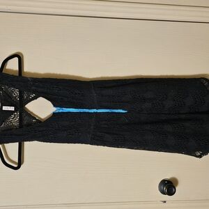 Black Lace Sleeveless Dress